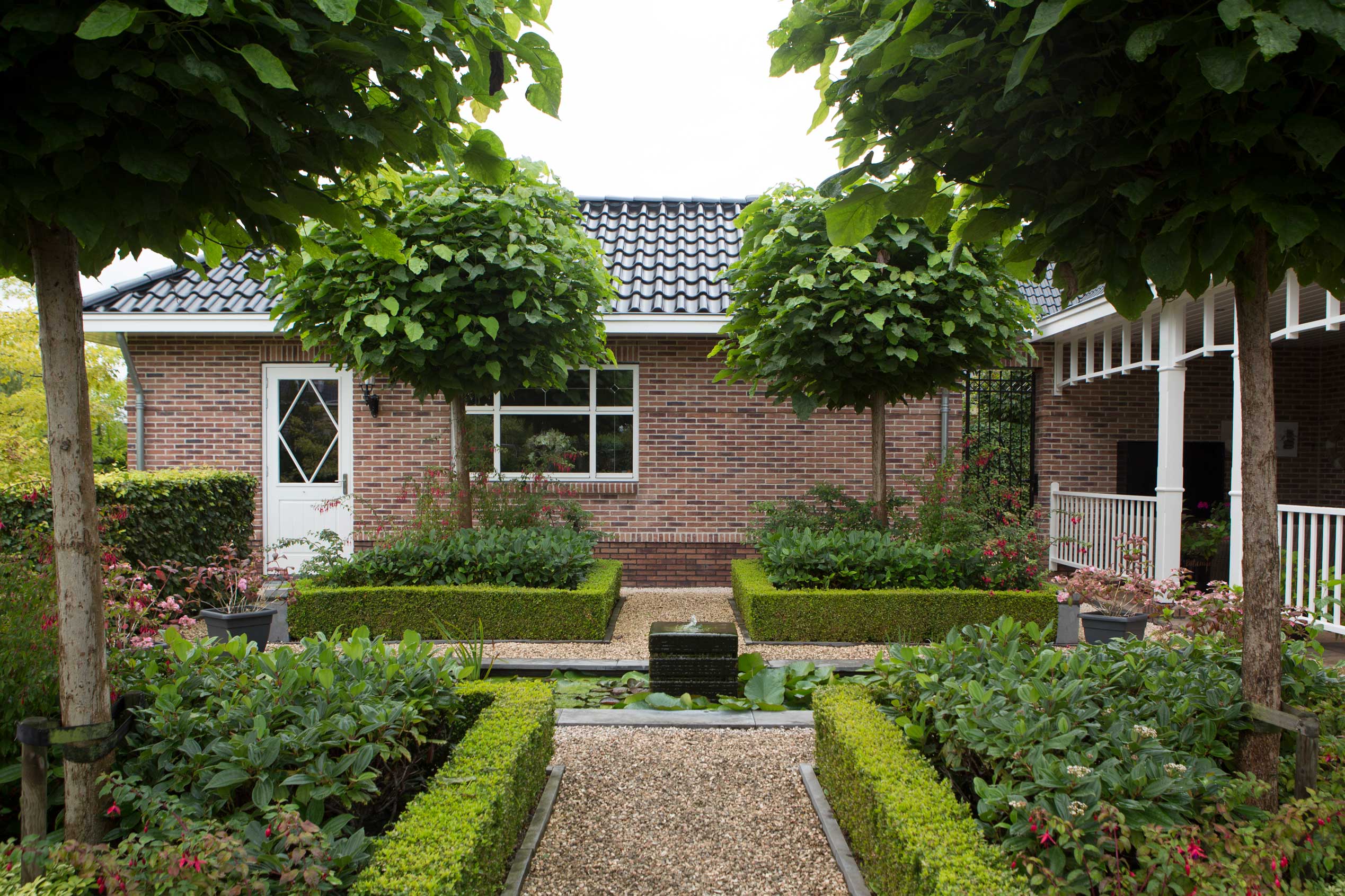 gebouw Millimeter Onderverdelen Een landelijke tuin – groen en ruimtelijk - Perfect Garden